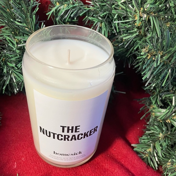 HOMESICK CANDLES The Nutcracker Christmas Holiday delicious scented candle NIB - Picture 13 of 15
